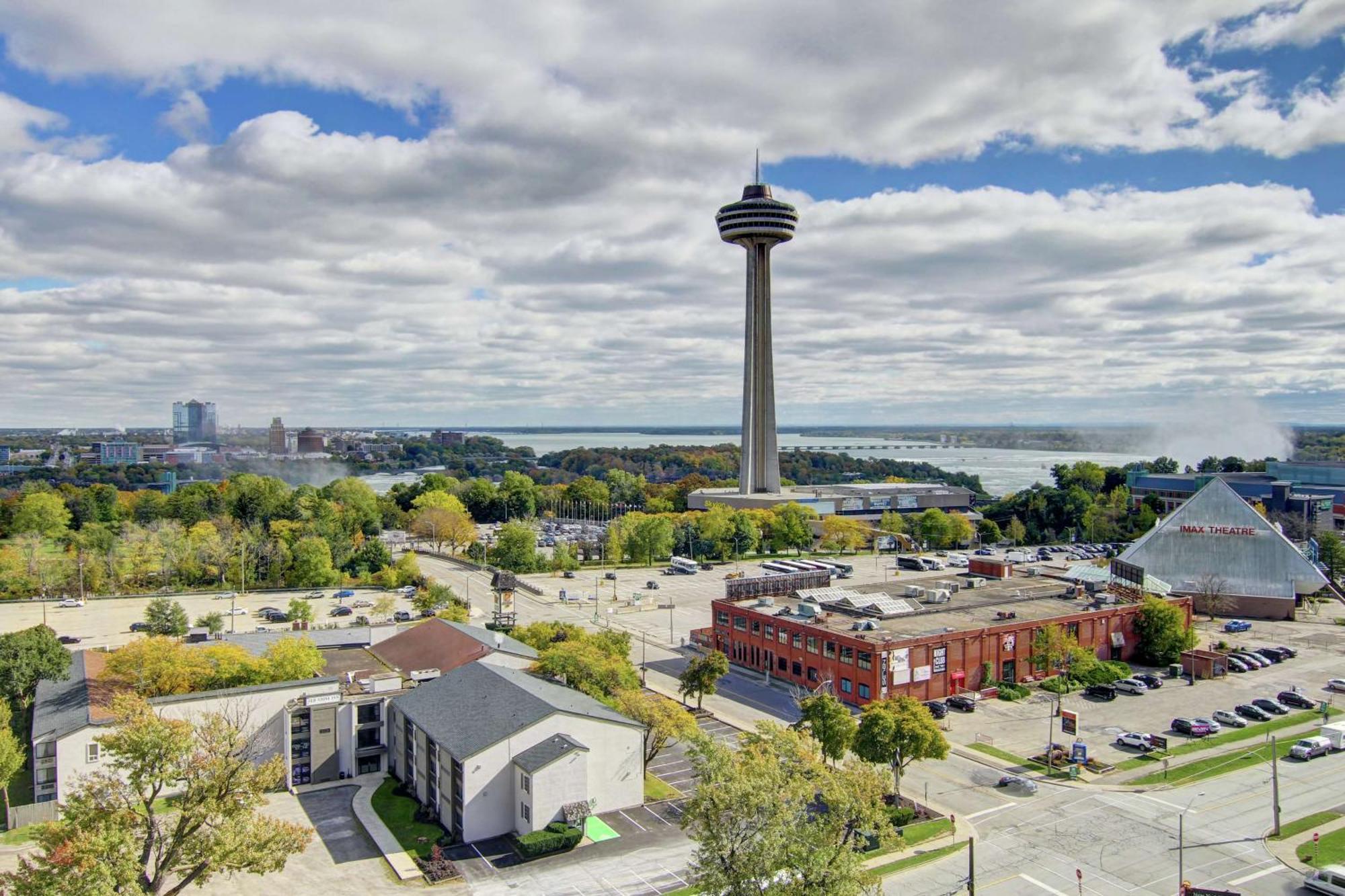 Doubletree Fallsview Resort & Spa By Hilton - Niagara Falls Eksteriør billede
