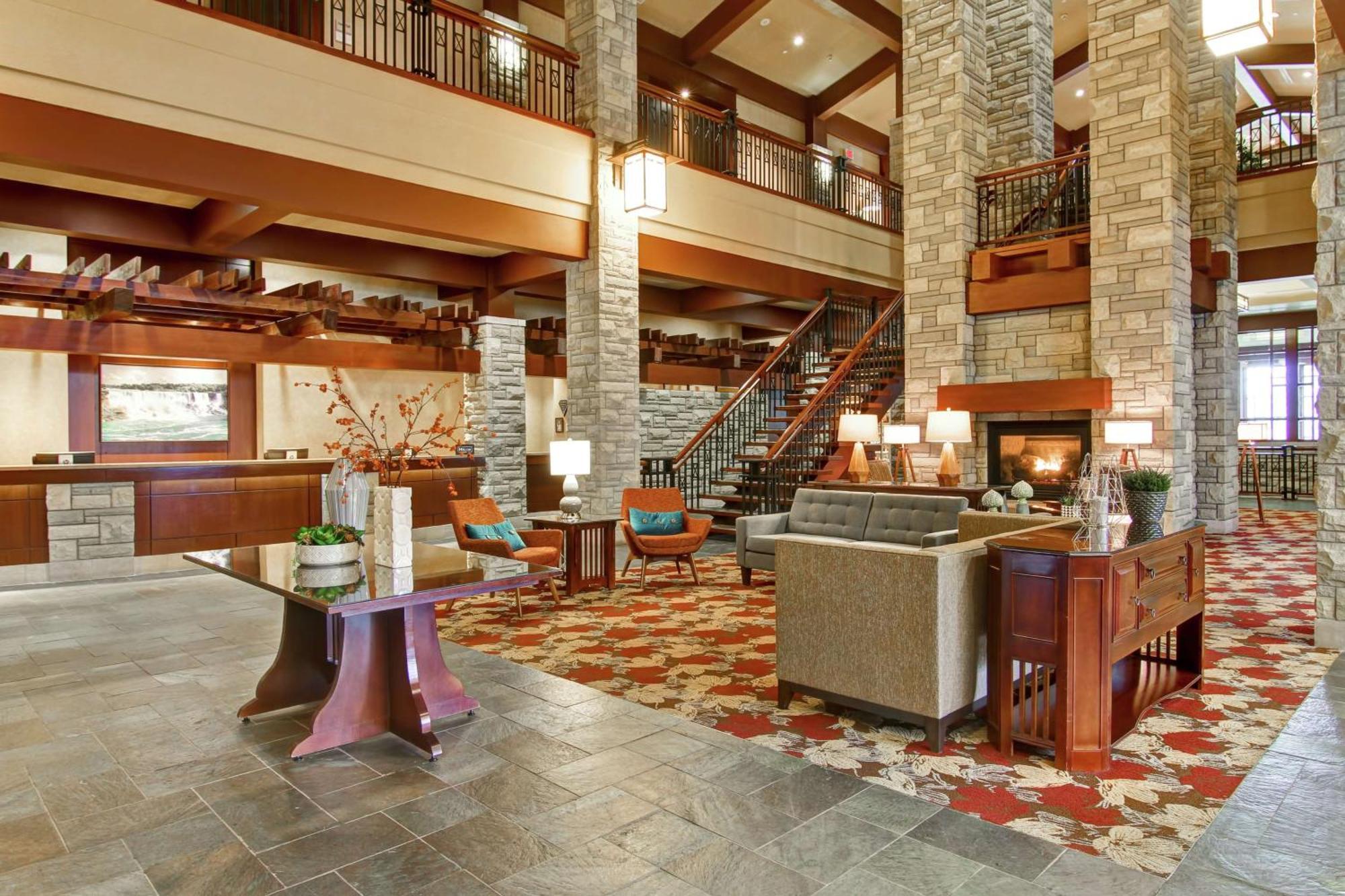 Doubletree Fallsview Resort & Spa By Hilton - Niagara Falls Eksteriør billede